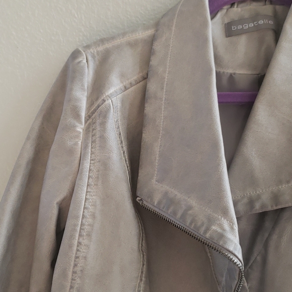 Bagetelle grey faux leather jacket - Picture 6 of 13